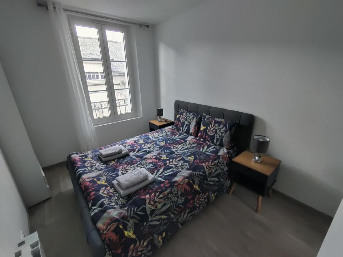 Appartement T3 Plume Hyper Centre D'Ernée Eksteriør bilde