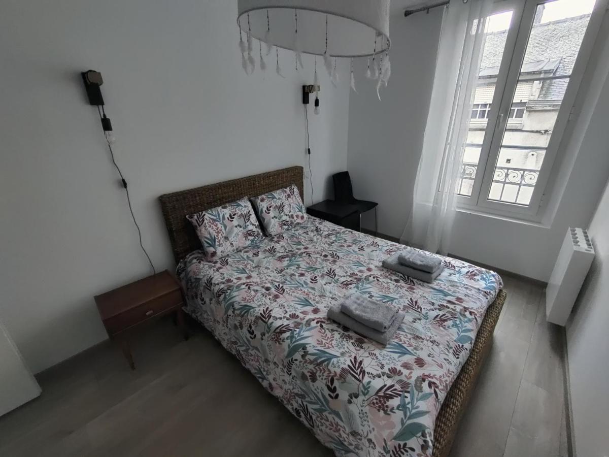 Appartement T3 Plume Hyper Centre D'Ernée Eksteriør bilde