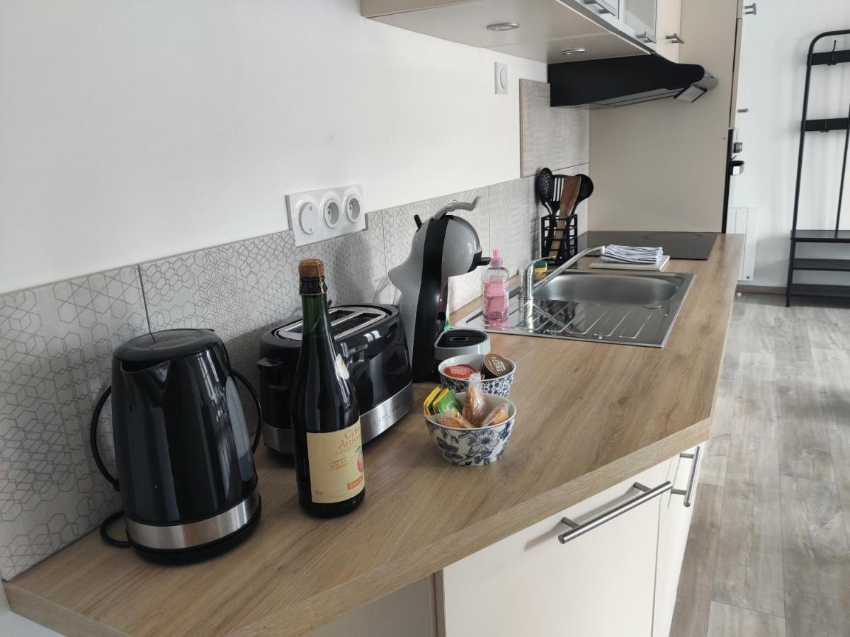 Appartement T3 Plume Hyper Centre D'Ernée Eksteriør bilde